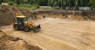 Разработка котлована Кизляр, цена от 306 руб./м3.